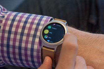 Google Launches Android Wear 2.0, Includes Google Assistant