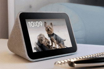 Lenovo Updates Smart Clock for Google Photos, Better Conversation