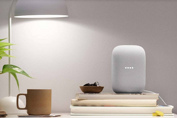 accept incoming calls on smart speakers