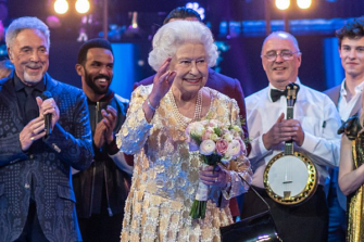 Alexa Will Play Queen Elizabeth’s Christmas Day Message When Asked