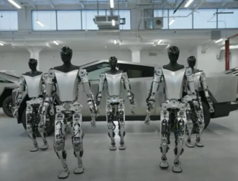 Watch Tesla’s Humanoid Robots Walk Into the Future